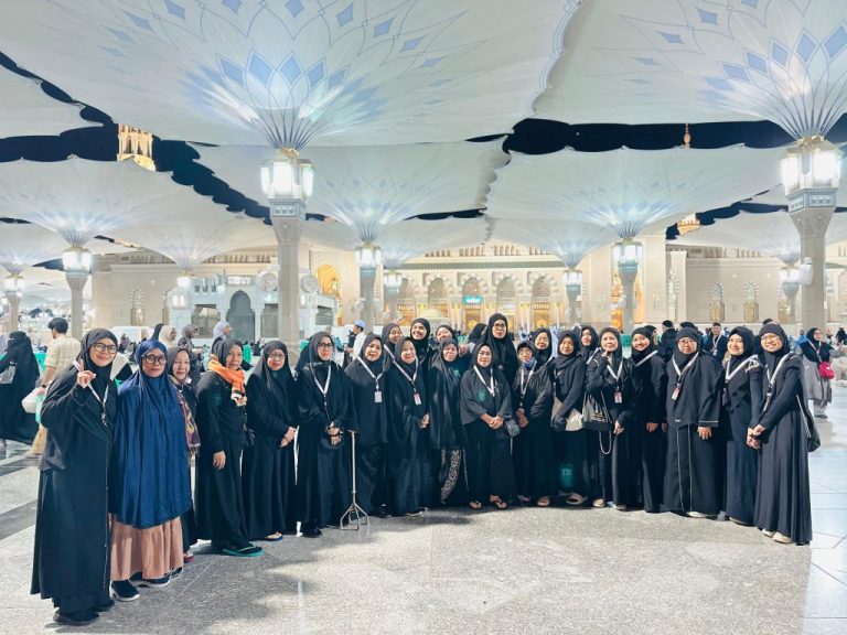 Umroh 21 Juli 2026 Umroh Plus Taif dan Al Ula